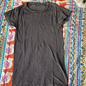 Lulu Lemon workout top